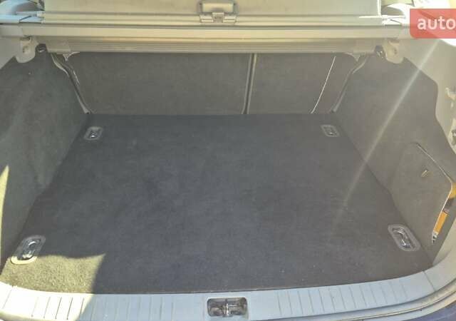 Синій Форд Фокус, об'ємом двигуна 1.56 л та пробігом 250 тис. км за 6499 $, фото 2 на Automoto.ua