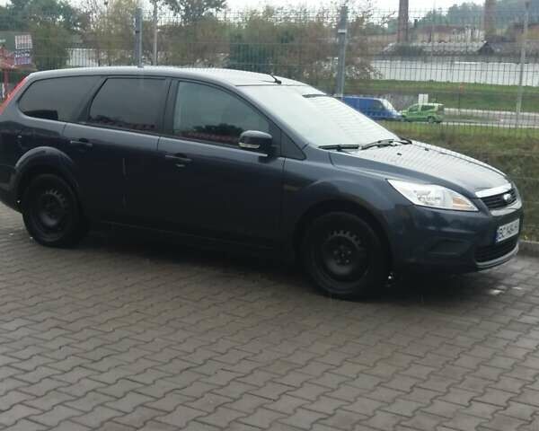 Синий Форд Фокус, объемом двигателя 1.6 л и пробегом 275 тыс. км за 5800 $, фото 2 на Automoto.ua