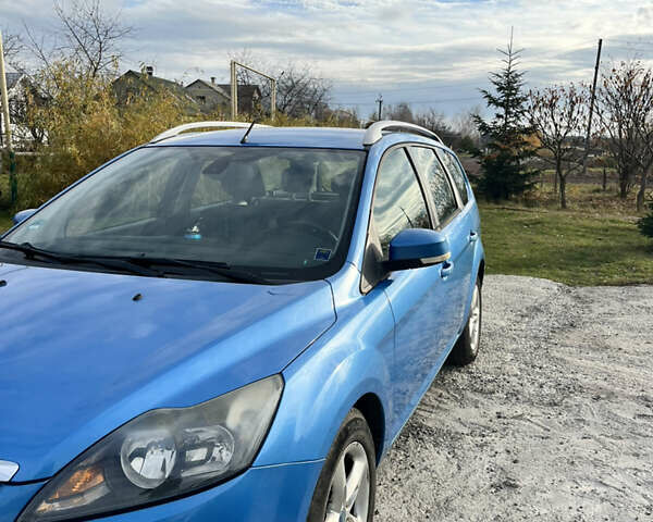 Синій Форд Фокус, об'ємом двигуна 2 л та пробігом 309 тис. км за 6800 $, фото 9 на Automoto.ua