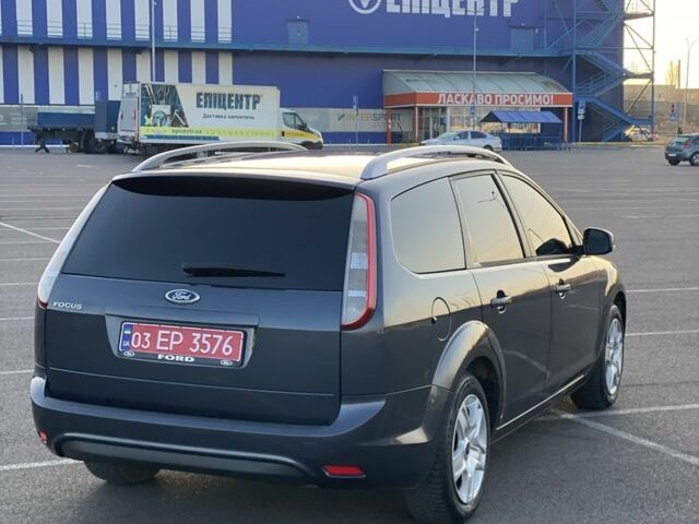 Синий Форд Фокус, объемом двигателя 1.6 л и пробегом 240 тыс. км за 6799 $, фото 7 на Automoto.ua