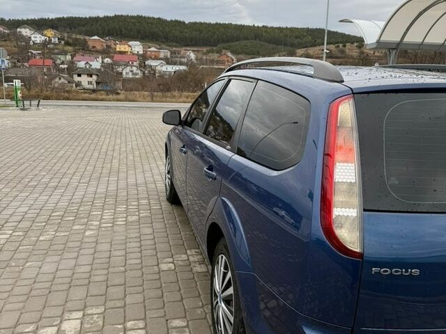 Синій Форд Фокус, об'ємом двигуна 2 л та пробігом 213 тис. км за 5200 $, фото 11 на Automoto.ua