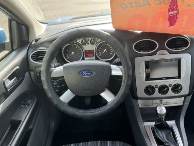 Синий Форд Фокус, объемом двигателя 1.6 л и пробегом 189 тыс. км за 6650 $, фото 17 на Automoto.ua