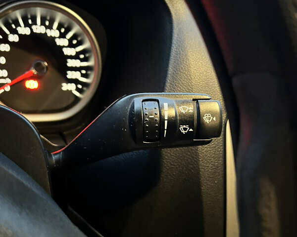 Синій Форд Фокус, об'ємом двигуна 1.56 л та пробігом 241 тис. км за 6599 $, фото 12 на Automoto.ua