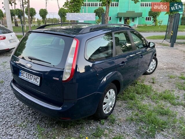 Синій Форд Фокус, об'ємом двигуна 1.6 л та пробігом 272 тис. км за 5150 $, фото 7 на Automoto.ua