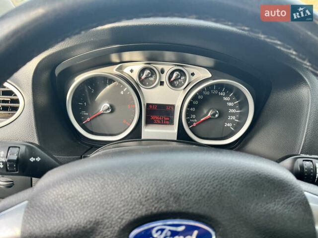 Синій Форд Фокус, об'ємом двигуна 2 л та пробігом 309 тис. км за 6800 $, фото 16 на Automoto.ua