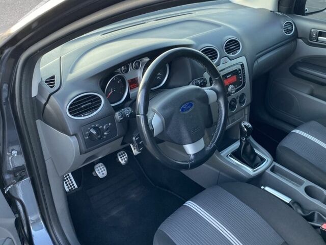 Синій Форд Фокус, об'ємом двигуна 1.6 л та пробігом 240 тис. км за 6699 $, фото 14 на Automoto.ua