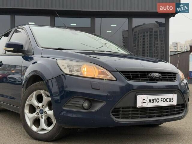 Синий Форд Фокус, объемом двигателя 1.56 л и пробегом 251 тыс. км за 5490 $, фото 1 на Automoto.ua