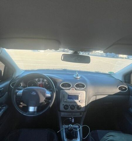 Синий Форд Фокус, объемом двигателя 1.6 л и пробегом 293 тыс. км за 5550 $, фото 7 на Automoto.ua