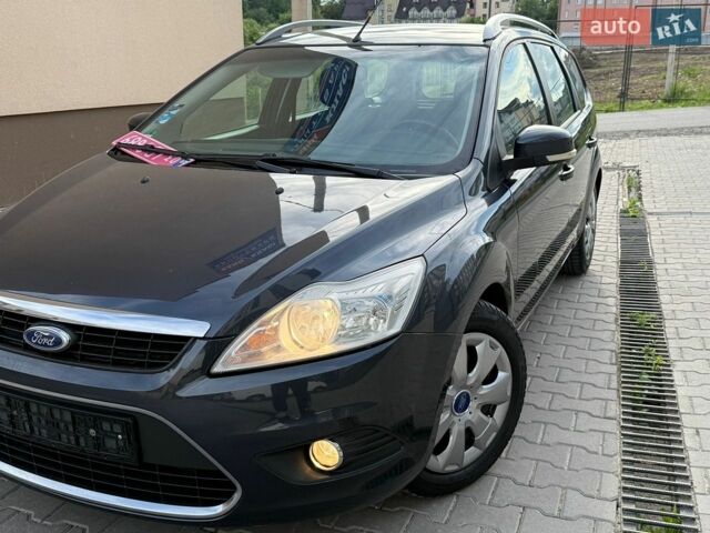Синій Форд Фокус, об'ємом двигуна 1.6 л та пробігом 220 тис. км за 5299 $, фото 4 на Automoto.ua