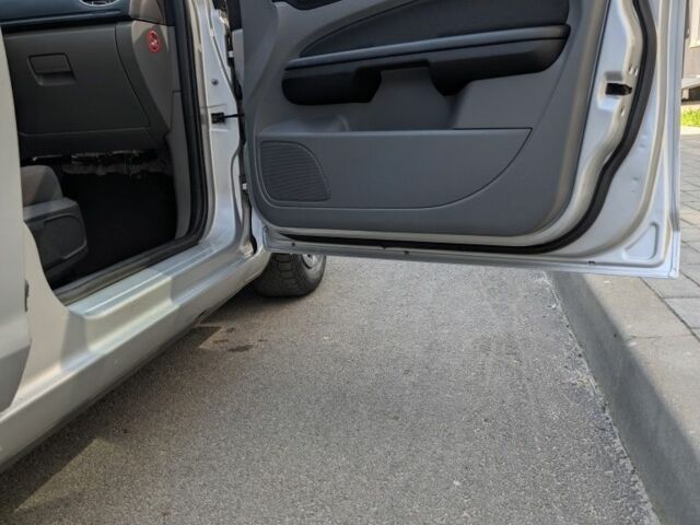 Синий Форд Фокус, объемом двигателя 1.6 л и пробегом 181 тыс. км за 5990 $, фото 13 на Automoto.ua