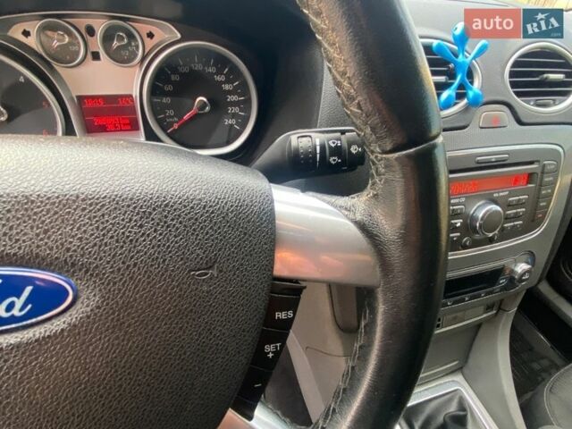 Синий Форд Фокус, объемом двигателя 2 л и пробегом 285 тыс. км за 5300 $, фото 22 на Automoto.ua