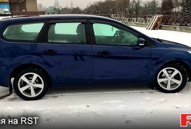Синій Форд Фокус, об'ємом двигуна 1.6 л та пробігом 167 тис. км за 5100 $, фото 5 на Automoto.ua