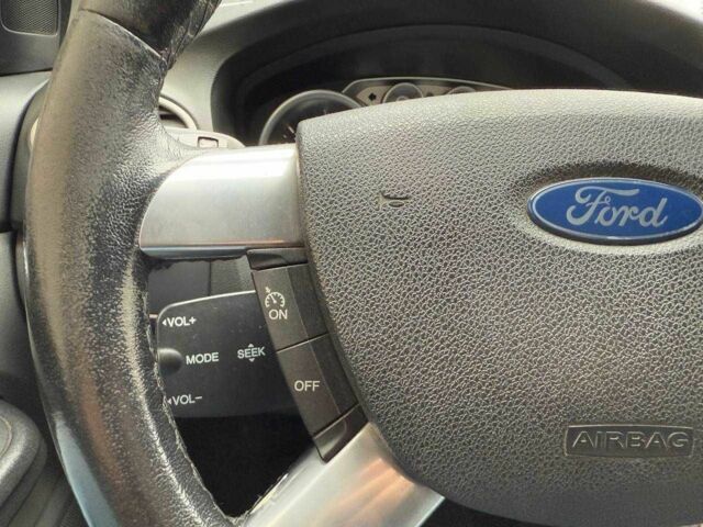 Синій Форд Фокус, об'ємом двигуна 0 л та пробігом 251 тис. км за 5490 $, фото 22 на Automoto.ua