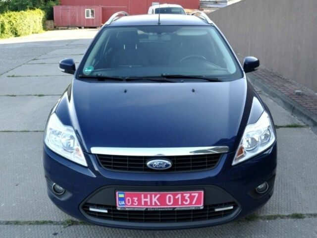 Синий Форд Фокус, объемом двигателя 1.6 л и пробегом 188 тыс. км за 5700 $, фото 1 на Automoto.ua