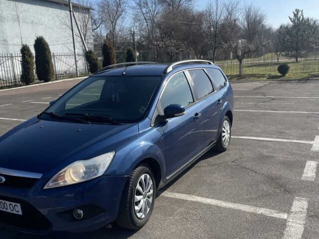 Синій Форд Фокус, об'ємом двигуна 1.6 л та пробігом 237 тис. км за 5800 $, фото 1 на Automoto.ua