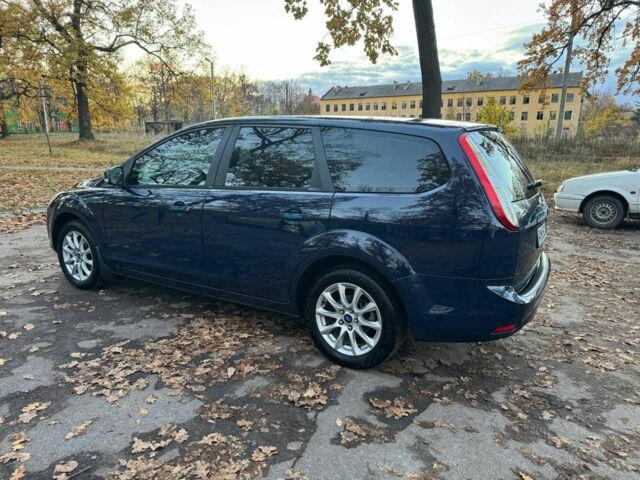 Синий Форд Фокус, объемом двигателя 1.6 л и пробегом 318 тыс. км за 5200 $, фото 3 на Automoto.ua