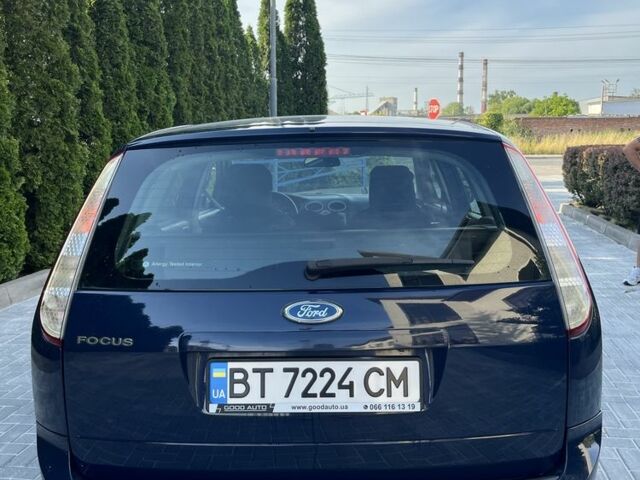 Синий Форд Фокус, объемом двигателя 1.4 л и пробегом 234 тыс. км за 5400 $, фото 6 на Automoto.ua