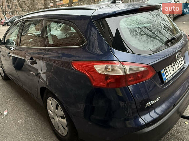 Синий Форд Фокус, объемом двигателя 1.6 л и пробегом 392 тыс. км за 5800 $, фото 4 на Automoto.ua