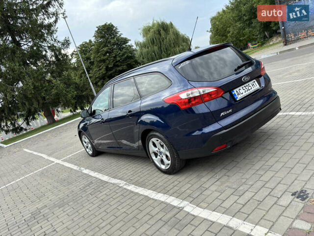 Синій Форд Фокус, об'ємом двигуна 1.6 л та пробігом 245 тис. км за 7999 $, фото 11 на Automoto.ua