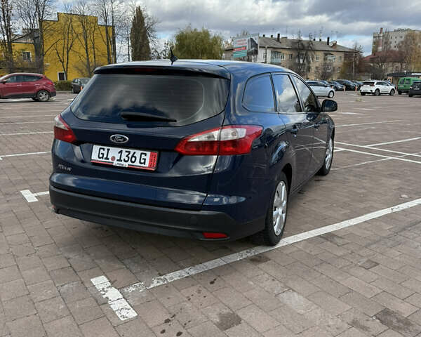 Синий Форд Фокус, объемом двигателя 0 л и пробегом 218 тыс. км за 6100 $, фото 4 на Automoto.ua