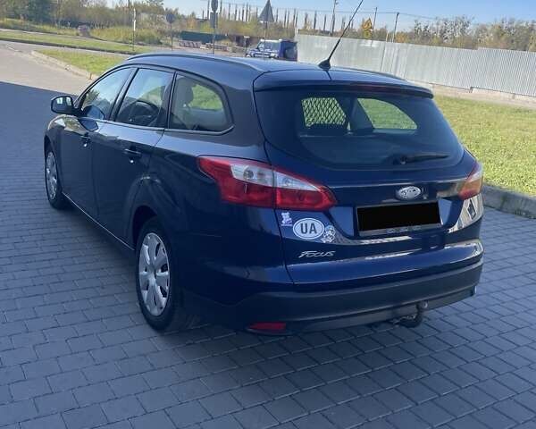 Синій Форд Фокус, об'ємом двигуна 1.56 л та пробігом 250 тис. км за 7950 $, фото 1 на Automoto.ua