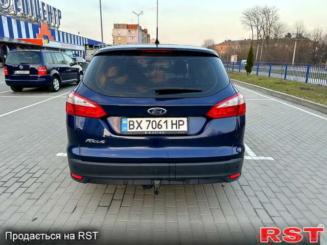 Синий Форд Фокус, объемом двигателя 1.6 л и пробегом 217 тыс. км за 7600 $, фото 4 на Automoto.ua