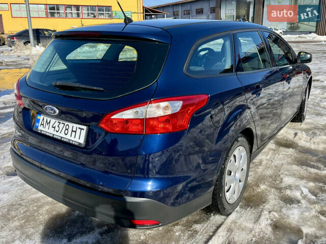 Синий Форд Фокус, объемом двигателя 1.6 л и пробегом 212 тыс. км за 7500 $, фото 7 на Automoto.ua