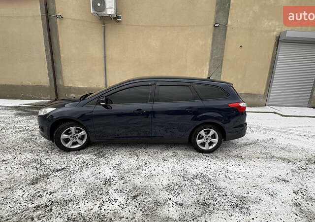 Синій Форд Фокус, об'ємом двигуна 1.6 л та пробігом 277 тис. км за 6100 $, фото 2 на Automoto.ua