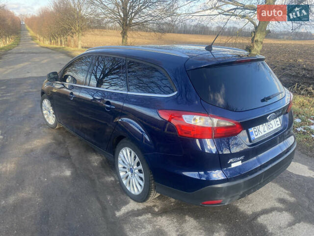 Синий Форд Фокус, объемом двигателя 1.6 л и пробегом 260 тыс. км за 7300 $, фото 5 на Automoto.ua