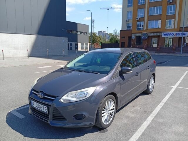 Синій Форд Фокус, об'ємом двигуна 1.6 л та пробігом 250 тис. км за 6250 $, фото 1 на Automoto.ua