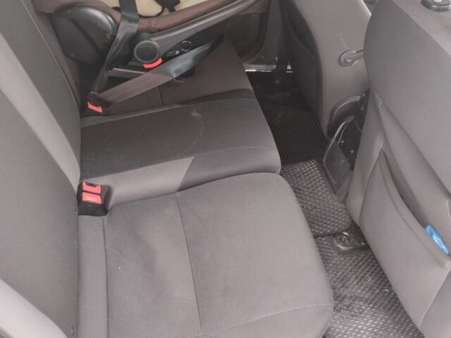 Синій Форд Фокус, об'ємом двигуна 1.6 л та пробігом 207 тис. км за 4300 $, фото 5 на Automoto.ua