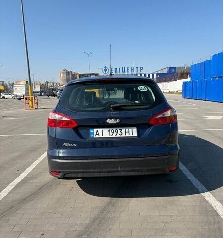 Синий Форд Фокус, объемом двигателя 1.6 л и пробегом 230 тыс. км за 4699 $, фото 1 на Automoto.ua