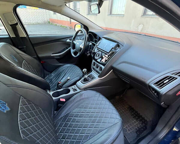Синий Форд Фокус, объемом двигателя 0 л и пробегом 266 тыс. км за 5500 $, фото 9 на Automoto.ua