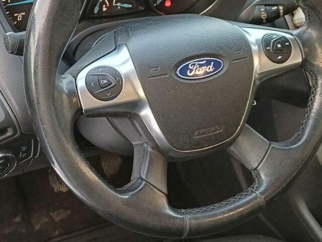 Синий Форд Фокус, объемом двигателя 1.6 л и пробегом 370 тыс. км за 4400 $, фото 6 на Automoto.ua