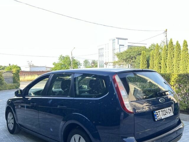 Синій Форд Фокус, об'ємом двигуна 1.4 л та пробігом 234 тис. км за 4900 $, фото 8 на Automoto.ua