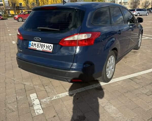 Синий Форд Фокус, объемом двигателя 1.6 л и пробегом 326 тыс. км за 6200 $, фото 4 на Automoto.ua