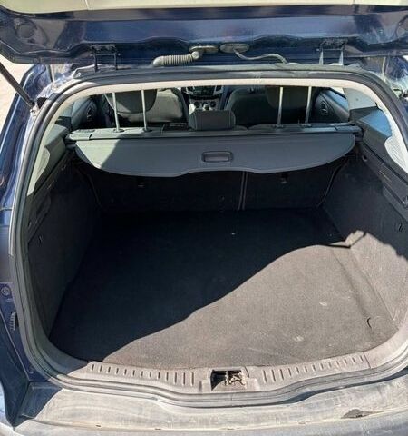 Синий Форд Фокус, объемом двигателя 1.6 л и пробегом 230 тыс. км за 4699 $, фото 7 на Automoto.ua