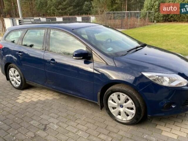Синий Форд Фокус, объемом двигателя 1.6 л и пробегом 115 тыс. км за 7800 $, фото 2 на Automoto.ua