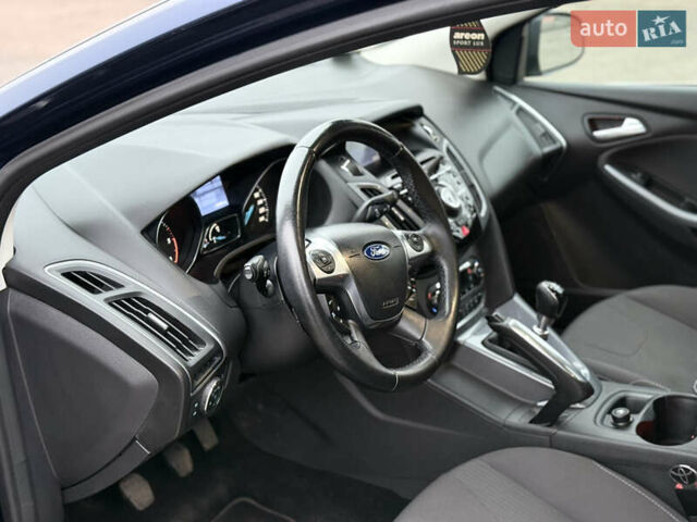 Синий Форд Фокус, объемом двигателя 1.6 л и пробегом 220 тыс. км за 9200 $, фото 13 на Automoto.ua