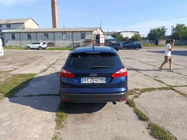 Синій Форд Фокус, об'ємом двигуна 2 л та пробігом 287 тис. км за 7028 $, фото 3 на Automoto.ua