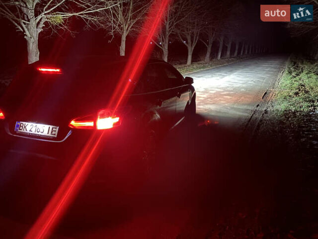 Синий Форд Фокус, объемом двигателя 1.6 л и пробегом 260 тыс. км за 7300 $, фото 13 на Automoto.ua