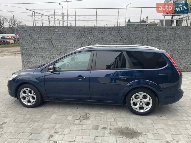 Синий Форд Фокус, объемом двигателя 1.6 л и пробегом 256 тыс. км за 6000 $, фото 4 на Automoto.ua