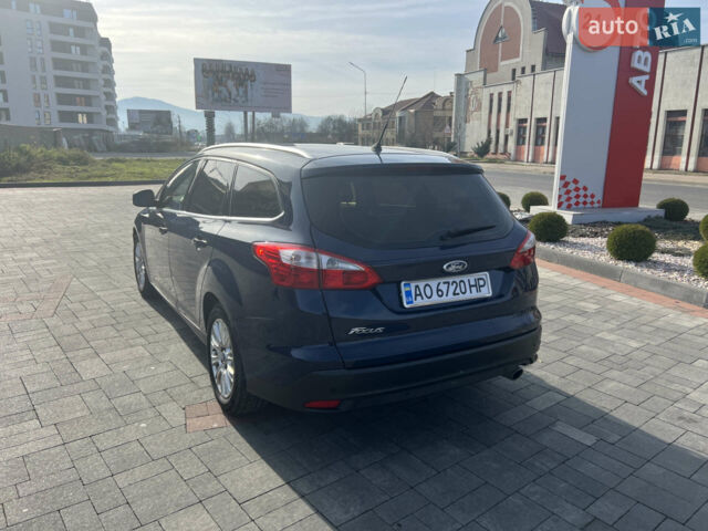Синий Форд Фокус, объемом двигателя 2 л и пробегом 270 тыс. км за 7700 $, фото 3 на Automoto.ua