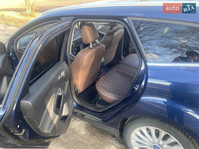 Синий Форд Фокус, объемом двигателя 1.6 л и пробегом 260 тыс. км за 7300 $, фото 7 на Automoto.ua