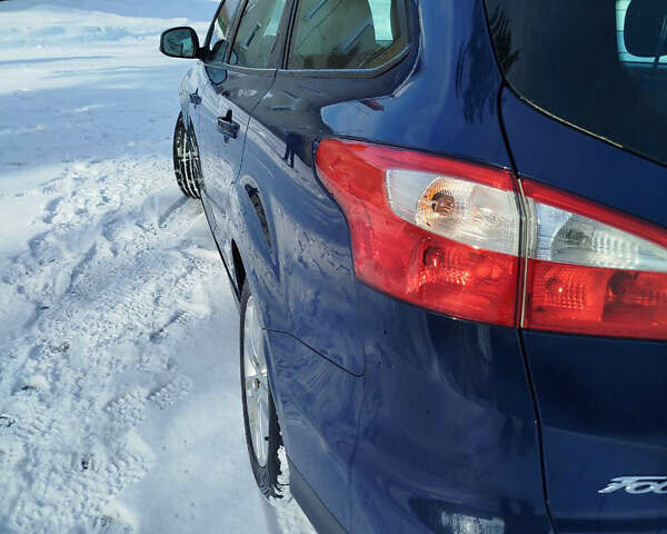 Синій Форд Фокус, об'ємом двигуна 1.56 л та пробігом 279 тис. км за 6350 $, фото 13 на Automoto.ua