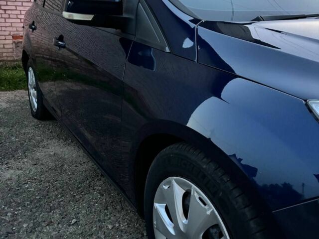 Синий Форд Фокус, объемом двигателя 1.6 л и пробегом 221 тыс. км за 7250 $, фото 13 на Automoto.ua