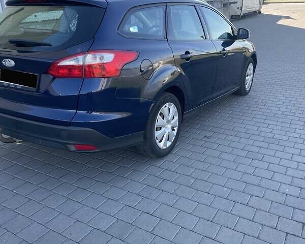 Синій Форд Фокус, об'ємом двигуна 1.56 л та пробігом 250 тис. км за 7950 $, фото 4 на Automoto.ua