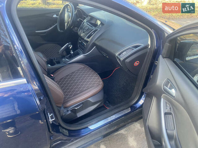 Синий Форд Фокус, объемом двигателя 1.6 л и пробегом 260 тыс. км за 7300 $, фото 8 на Automoto.ua