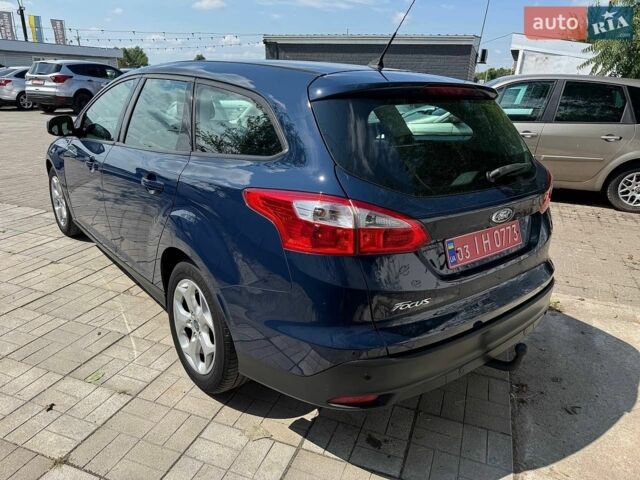 Синій Форд Фокус, об'ємом двигуна 1.6 л та пробігом 177 тис. км за 6999 $, фото 5 на Automoto.ua