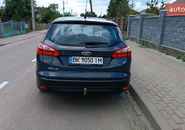 Синий Форд Фокус, объемом двигателя 1.6 л и пробегом 248 тыс. км за 5550 $, фото 10 на Automoto.ua